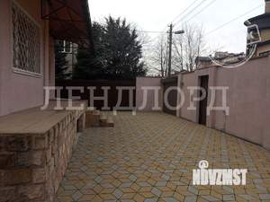 Дом 460м², 3-этажный, на длительный срок,