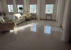 Дом 300м², 2-этажный, на длительный срок,