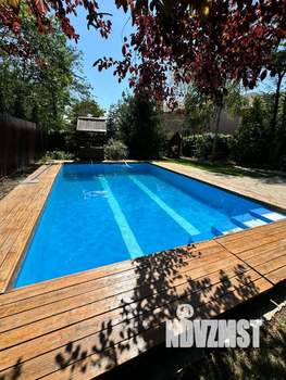 Дом 220м², 2-этажный, посуточно,