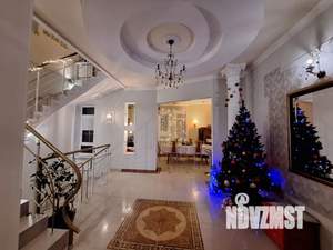 Дом 260м², 3-этажный, посуточно,