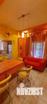 Дом 200м², 2-этажный, на длительный срок,