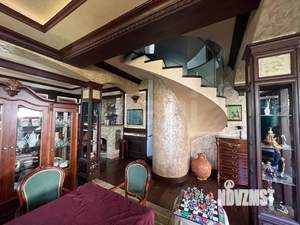 Дом 486м², 3-этажный, на длительный срок,