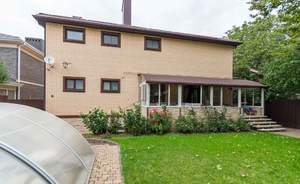 Дом 300м², 2-этажный, на длительный срок,