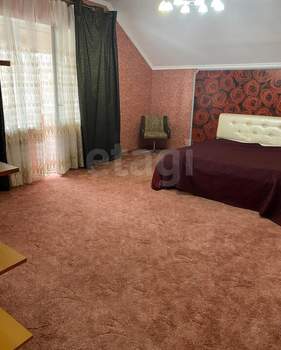 Дом 258м², 2-этажный, на длительный срок,