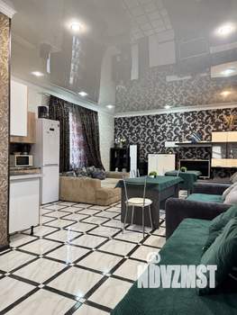 Дом 130м², 2-этажный, посуточно,