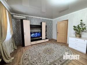 Дом 80м², 2-этажный, на длительный срок,