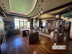 Дом 486м², 3-этажный, на длительный срок,