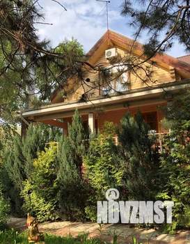 Дом 320м², 2-этажный, посуточно,