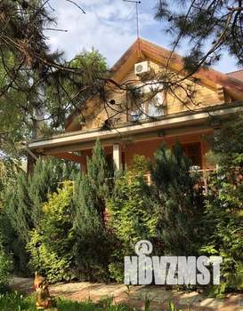 Дом 320м², 2-этажный, посуточно,