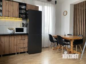 Коттедж 180м², 2-этажный, на длительный срок,