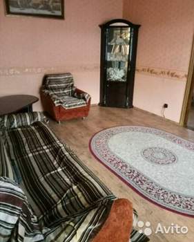 Дом 100м², 3-этажный, на длительный срок,