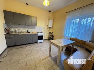 Дом 100м², 2-этажный, на длительный срок,