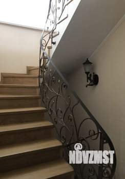 Дом 300м², 3-этажный, на длительный срок,