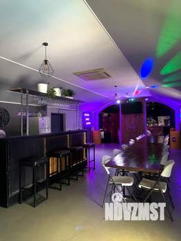 Дом 230м², 2-этажный, посуточно,