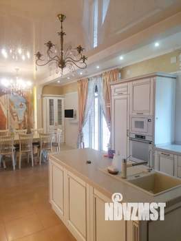 Коттедж 292м², 2-этажный, на длительный срок,