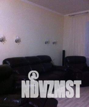 Дом 285м², 2-этажный, на длительный срок,