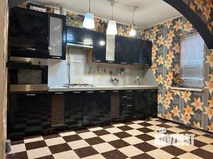 Дом 150м², 2-этажный, на длительный срок,