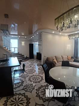 Дом 290м², 3-этажный, на длительный срок,