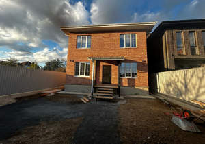 Дом 190м², 2-этажный, участок 4 сот.