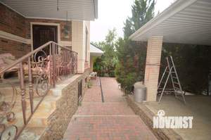 Дом 264м², 3-этажный, участок 6 сот.