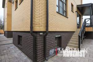 Дом 450м², 3-этажный, участок 6 сот.