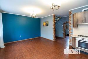 Дом 80м², 2-этажный, участок 3 сот.