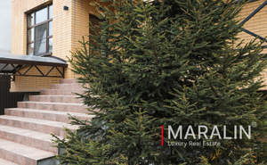 Дом 350м², 3-этажный, участок 6 сот.