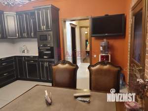 Дом 250м², 2-этажный, участок 3 сот.