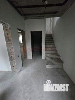 Дом 140м², 2-этажный, участок 3 сот.