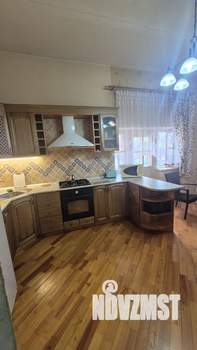 Дом 433м², 3-этажный, участок 10 сот.