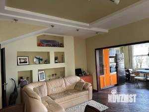 Дом 98м², 2-этажный, участок 2 сот.