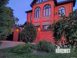 Дом 312м², 3-этажный, участок 3 сот.