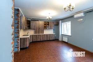 Дом 80м², 2-этажный, участок 3 сот.