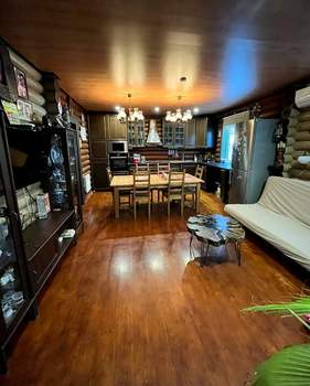 Дом 140м², 2-этажный, участок 6 сот.