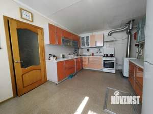 Дом 143м², 2-этажный, участок 3 сот.