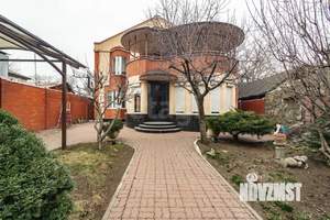 Дом 500м², 4-этажный, участок 5 сот.