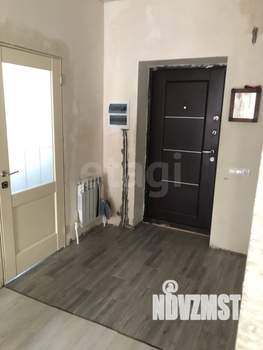 Дом 200м², 2-этажный, участок 6 сот.