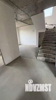 Дом 137м², 2-этажный, участок 5 сот.