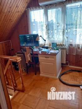 Дом 106м², 2-этажный, участок 8 сот.