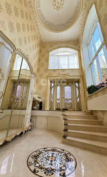 Дом 460м², 2-этажный, участок 6 сот.