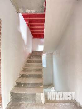 Дом 204м², 2-этажный, участок 3 сот.