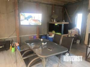 Дом 137м², 2-этажный, участок 6 сот.