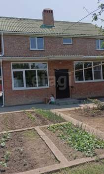 Дом 190м², 1-этажный, участок 6 сот.