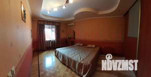 Дом 300м², 2-этажный, участок 3 сот.