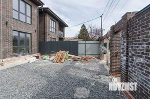 Дом 176м², 2-этажный, участок 3 сот.