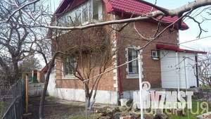 Дом 76м², 2-этажный, участок 6 сот.