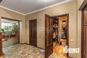 Дом 317м², 3-этажный, участок 2 сот.