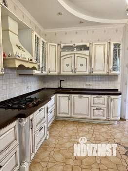 Дом 180м², 2-этажный, участок 3 сот.