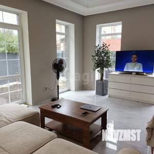 Дом 113м², 1-этажный, участок 4 сот.