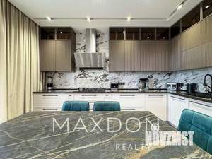 Дом 200м², 2-этажный, участок 5 сот.